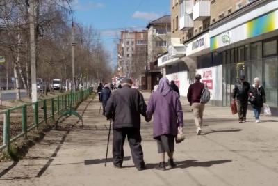 В России могут начать платить за долгие браки: подробности инициативы