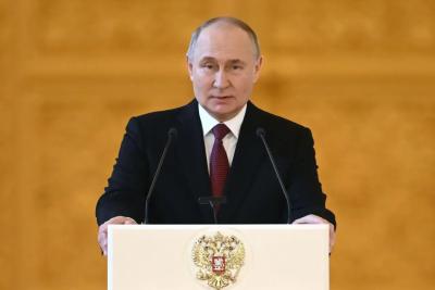 Путин подписал указ: учителя получат деньги и новые льготы с 2026 года