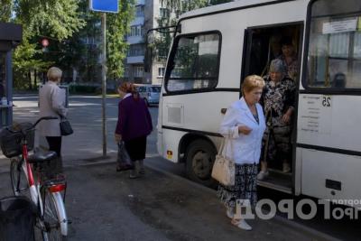Куда они все едут так рано: я узнал истинные причины утренних путешествий наших бабушек в автобусах