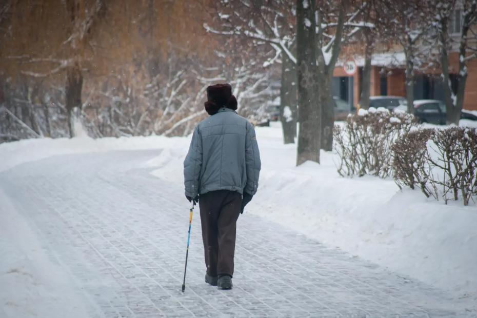 Что положено пенсионерам, которым от 60 до 80 лет: выплаты и льготы