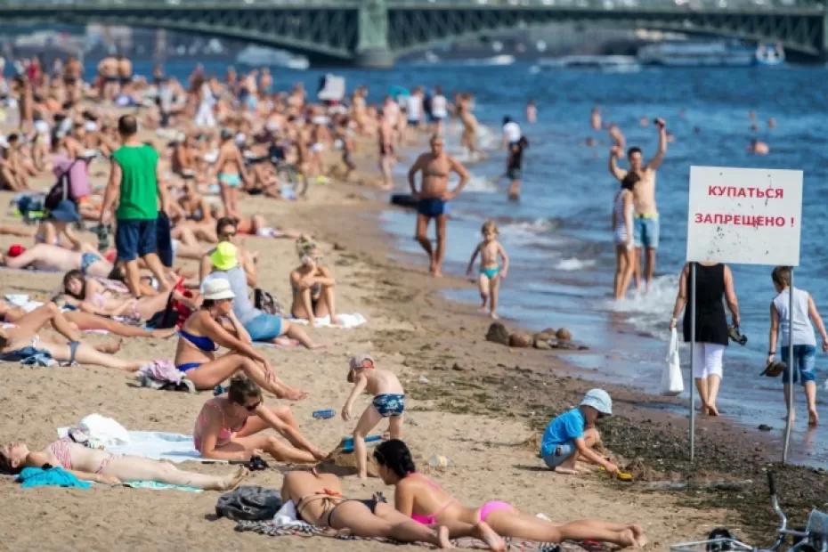 В Анапе ввели абсолютный запрет на купание в Черном море: отдых безнадежно испорчен