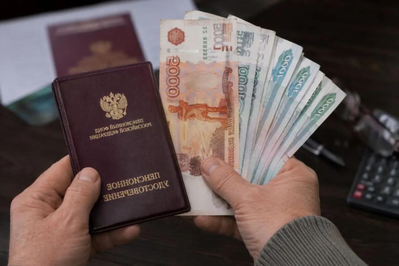 4000 рублей дадут отдельно от пенсии. Пенсионерам придут новые деньги с 8 мая