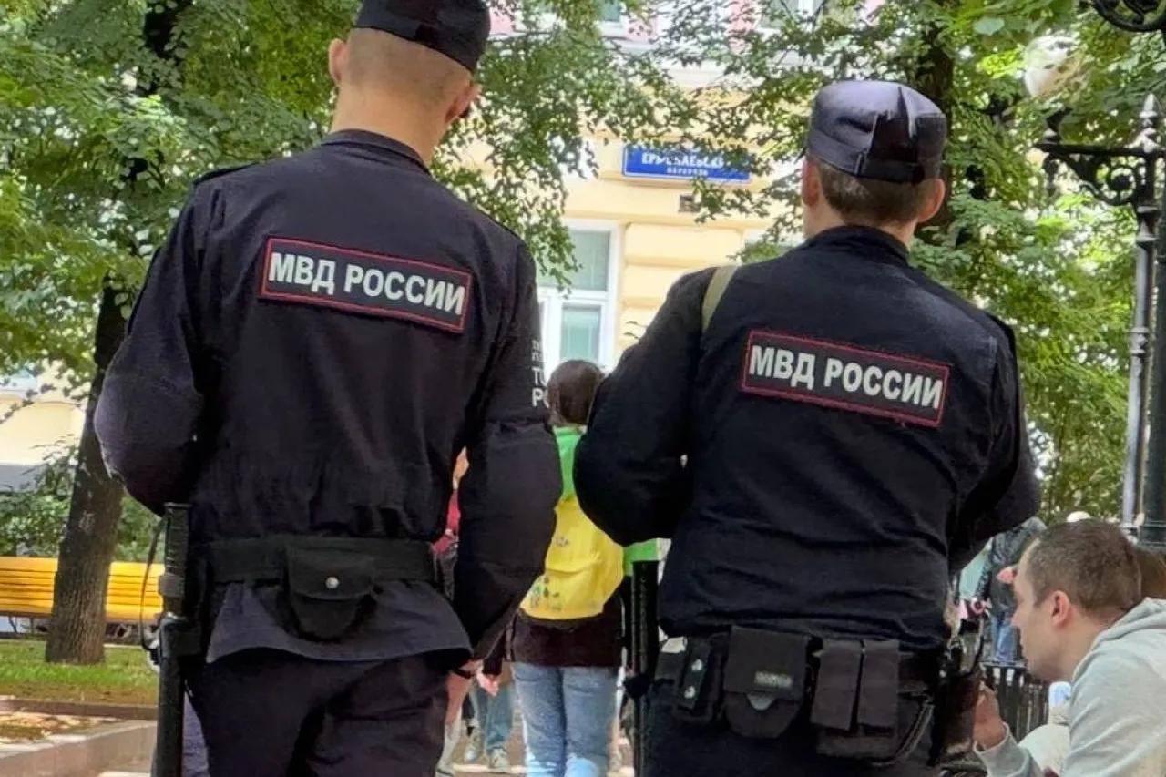 Зарплата 35 тысяч и риск жизнью: почему полицейские массово увольняются и что пообещал Путин - детали повышения-2026
