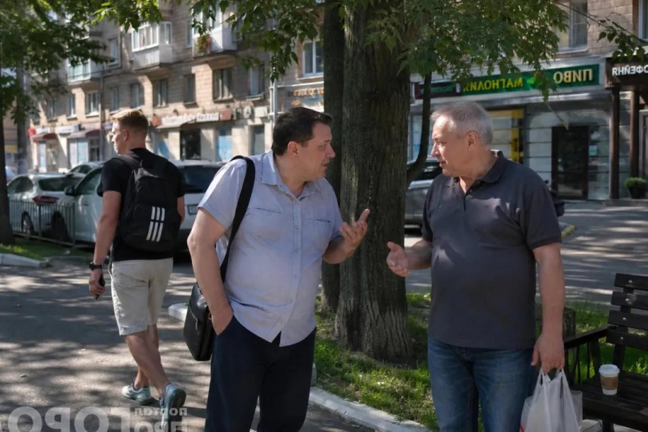 Всего один признак выдает глупца: проверьте свое окружение по мудрому правилу Омара Хайяма прямо сейчас