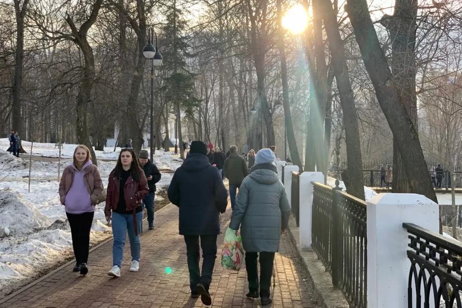 Только долгожители делают так: три ключевые привычки людей, доживающих до 100 лет