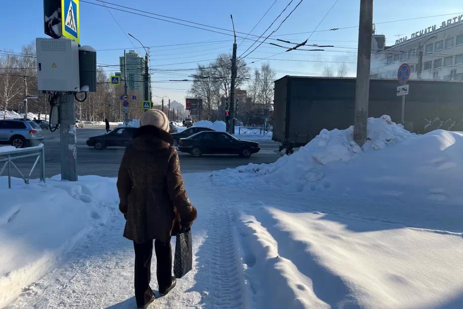 Указ приняли тихо: пожилых россиян в возрасте от 59 до 83 лет ждут изменения с 9 марта