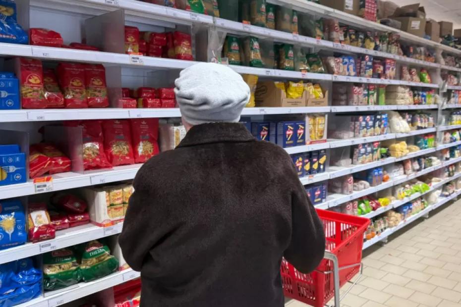 Указ приняли тихо: пенсии работающих пенсионеров проиндексировали на 9,5% - деньги придут на карту Указ приняли тихо: пенсии работающих пенсионеров проиндексировали на 9,5% - деньги придут на карту
