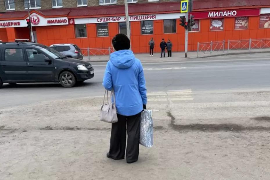 Пенсионерам, у кого есть стаж до 2002 года, прибавят по 10 тысяч к пенсии - новый расчет в начале мая Пенсионерам, у кого есть стаж до 2002 года, прибавят по 10 тысяч к пенсии - новый расчет в начале мая
