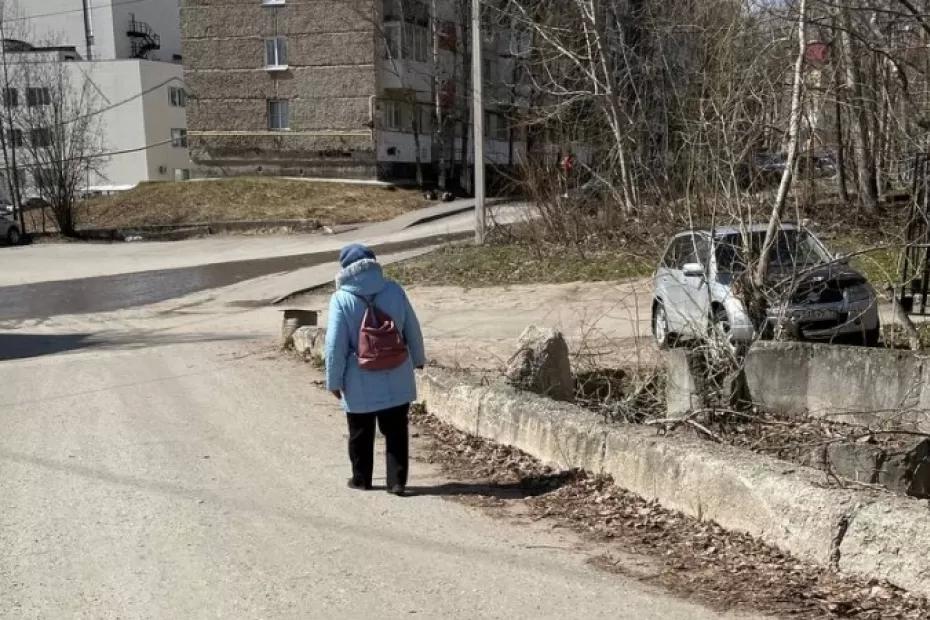 В июне выплатят сразу две пенсии. Пенсионеров обрадовали приятным сюрпризом В июне выплатят сразу две пенсии. Пенсионеров обрадовали приятным сюрпризом