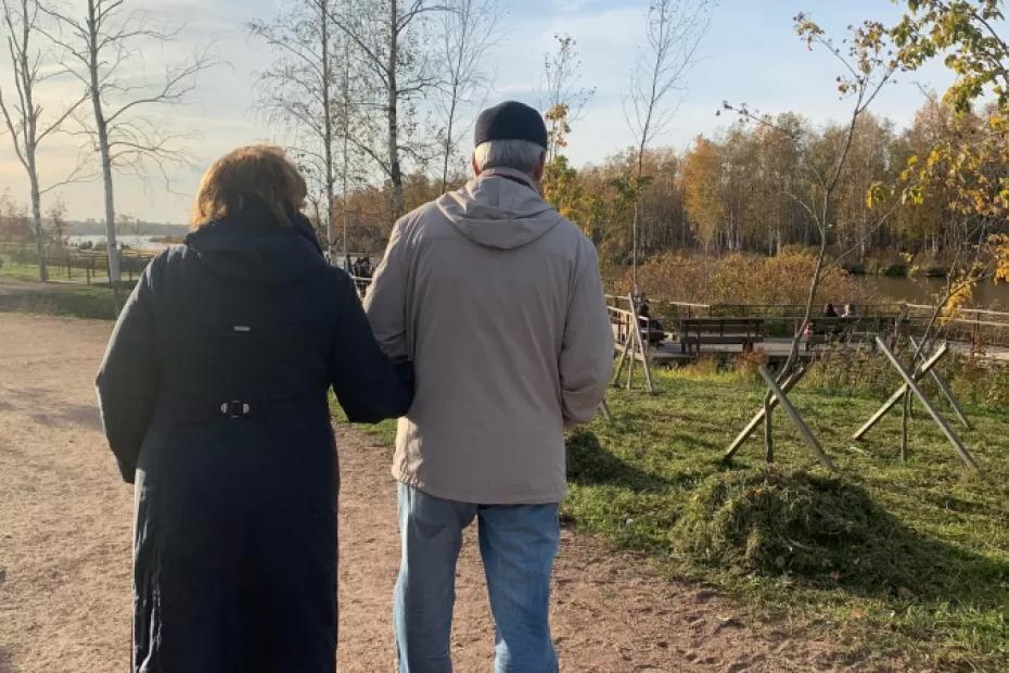 Указ утвержден. Пенсионеры, у которых пенсия меньше 32 577 рублей, получат приятную денежную выплату Указ утвержден. Пенсионеры, у которых пенсия меньше 32 577 рублей, получат приятную денежную выплату