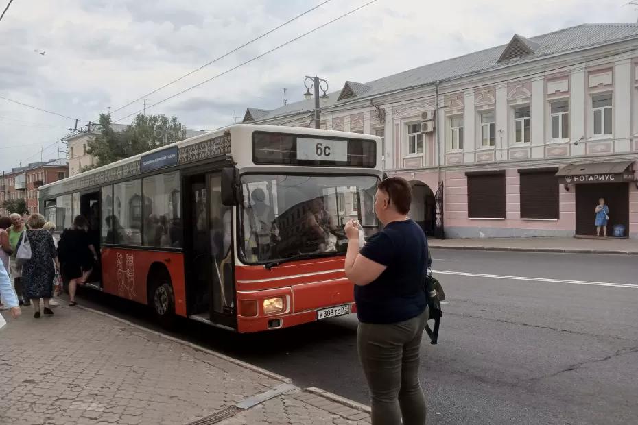 Пенсионеры в восторге: за проезд в транспорте с июня платить не придётся Пенсионеры в восторге: за проезд в транспорте с июня платить не придётся