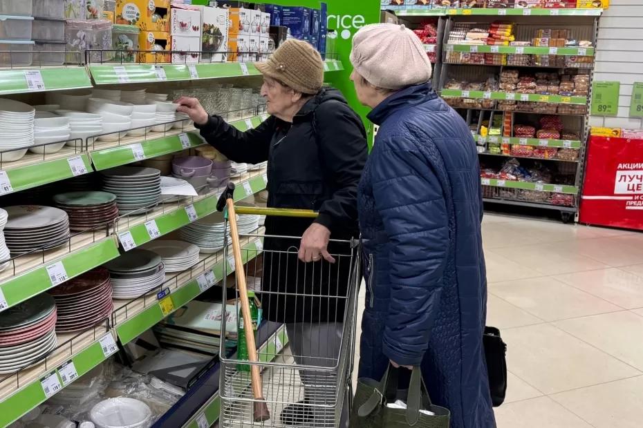 Пенсионерам нужно обратиться за выплатой за неучтенный стаж. Выдают до 500 тысяч рублей Пенсионерам нужно обратиться за выплатой за неучтенный стаж. Выдают до 500 тысяч рублей