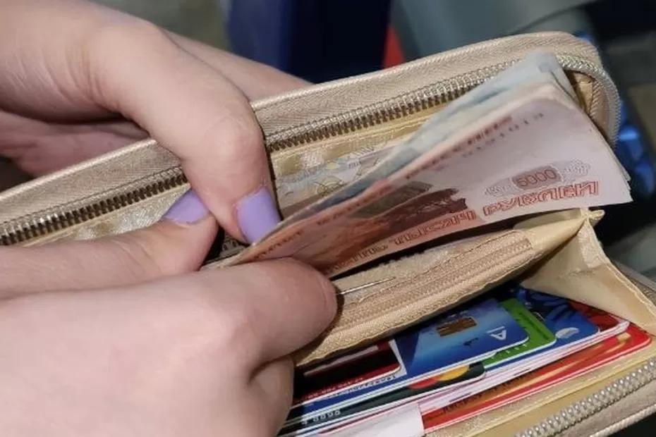 Указ утвержден. Пенсионеры с пенсией менее 32 577 рублей получат дополнительную денежную выплату 10 000 рублей Указ утвержден. Пенсионеры с пенсией менее 32 577 рублей получат дополнительную денежную выплату 10 000 рублей