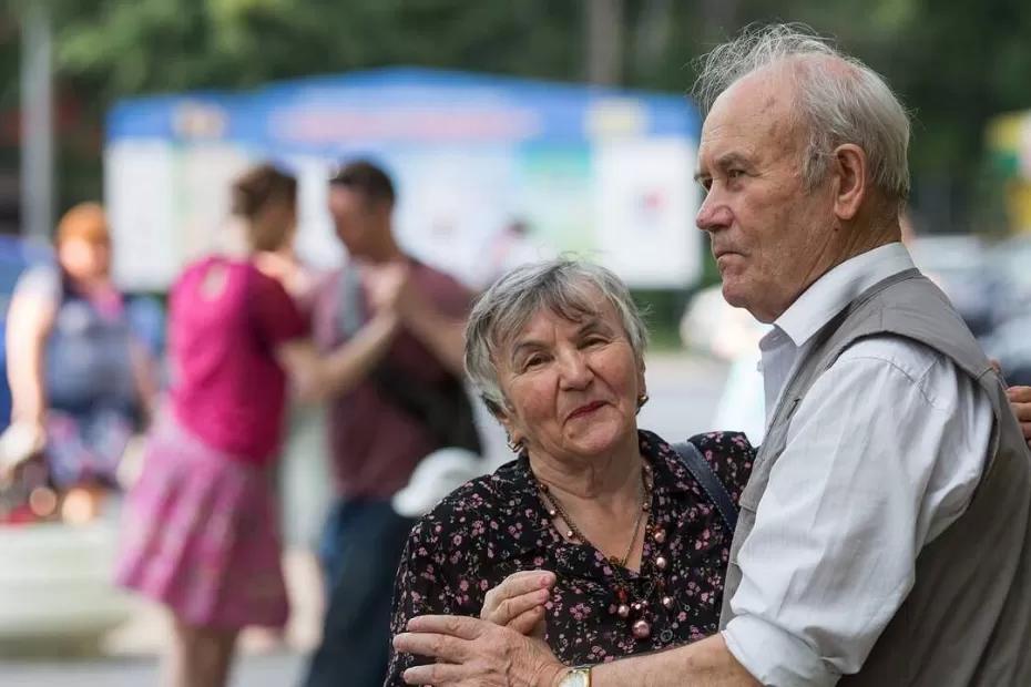 «Пенсионный возраст вновь вернется к цифрам 55/60 лет»: граждане не верят своим глазам