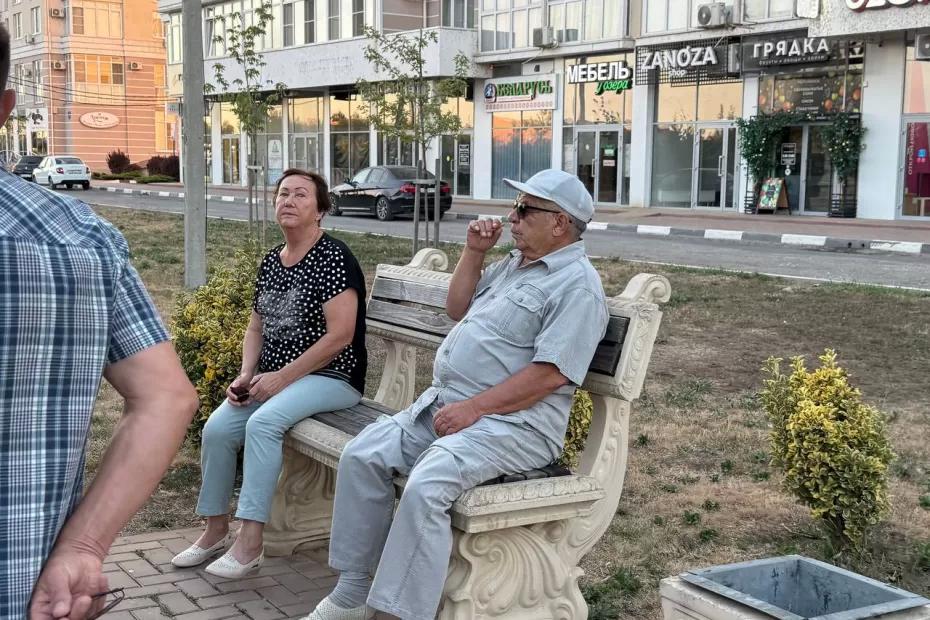 Старики стали переоформлять жильё на родственников: в чём причина