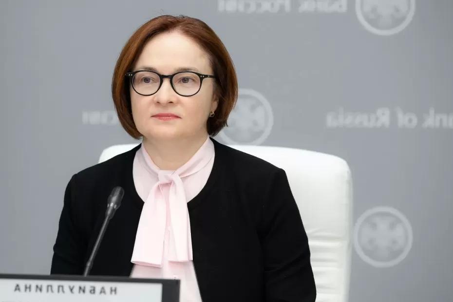 «Впереди нас ждут трудности»: Набиуллина дала тревожный прогноз для всех, кто хранит сбережения в рублях