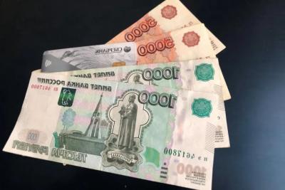 СФР сегодня зачислит деньги россиянам: проверяйте баланс карты, там +16 450 рублей