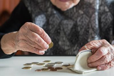 &laquo;Забытые&raquo; 10 500 рублей: в феврале пенсия бывших работяг вырастет вдвое