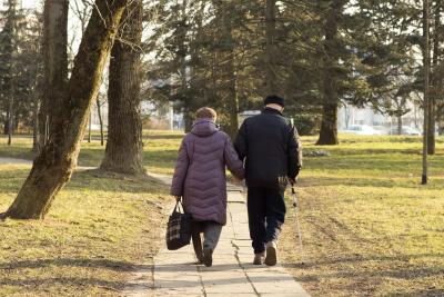 С апреля вводятся новые правила для пенсионеров от 55 до 80 лет: кому добавят, а кому пересчитают