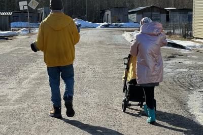 Новая инициатива в Госдуме: пенсия в 50 лет для женщин с детьми в суровых регионах