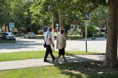 Пенсионерам хотят поднять выплаты на 10 лет раньше: новый законопроект Госдумы