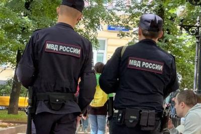 Зарплата 35 тысяч и риск жизнью: почему полицейские массово увольняются и что пообещал Путин - детали повышения-2026