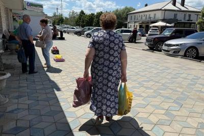 &laquo;Одинокий, но не брошенный&raquo;: какие бесплатные услуги и деньги от государства положены пенсионерам без родни