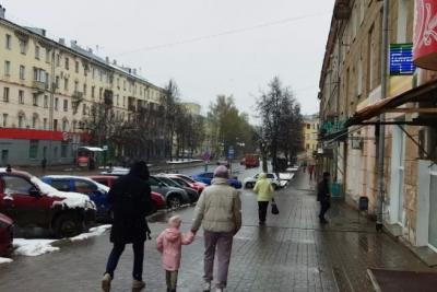 Снег нагрянет необычайно рано: синоптики назвали точную дату старта зимы