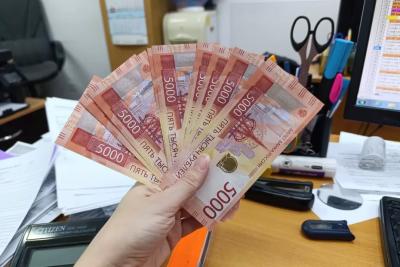 Для тех, кто хранит дома купюры 5 000 рублей - важное изменение с 1 марта