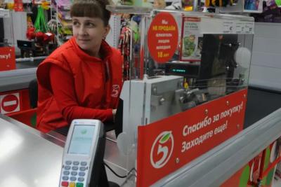 Как продавцы «Пятёрочки» нагревают прямо на кассе: раскрываем 5 трюков, с помощью которых они обманывают покупателей на деньги