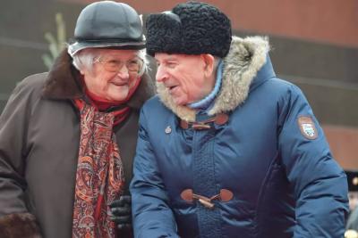 Установлен рекордный пенсионный возраст для женщин и мужчин: пенсионерам придется работать до 70 лет