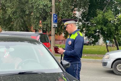 В ГАИ наконец поставили жирную точку: до какого возраста разрешено водить машину - пенсионерам указали на действующие ограничения