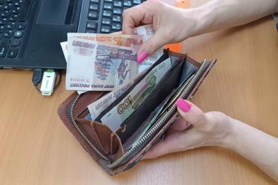 Пенсионеры увидели размеры пенсий в июле и схватились за голову