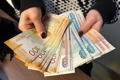 Указ уже подписали: пенсионерам с 27 июля начнут переводить на карты удержанные за 2018-2024 годы средства