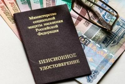 По 5 000 рублей на карту: значительная льгота для россиян старше 55/60 лет
