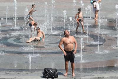 Август принесет нам жару +40 градусов: Гидрометцентр составил новый прогноз для всей России - нас ожидает адское пекло