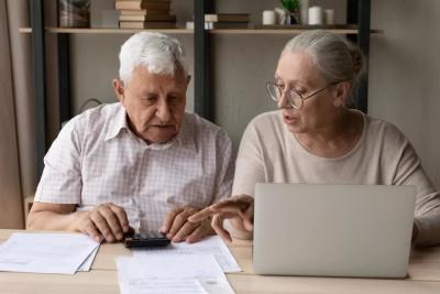 Кто будет уходить на пенсию по старости в 2026 году: новый пенсионный возраст, требования к стажу и список льготников