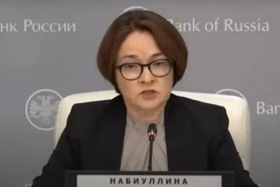 &laquo;Впереди нас ждут трудности&raquo;: Набиуллина озвучила тревожный прогноз для всех, кто хранит сбережения в рублях